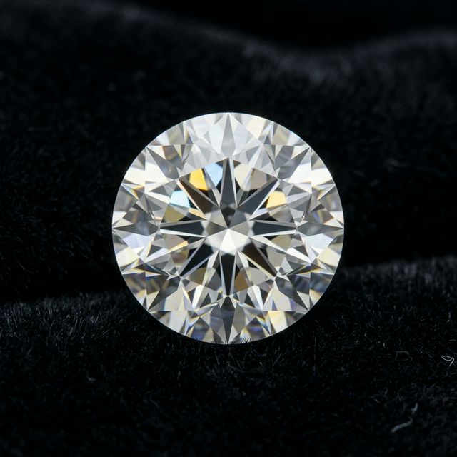VS1 clarity diamond